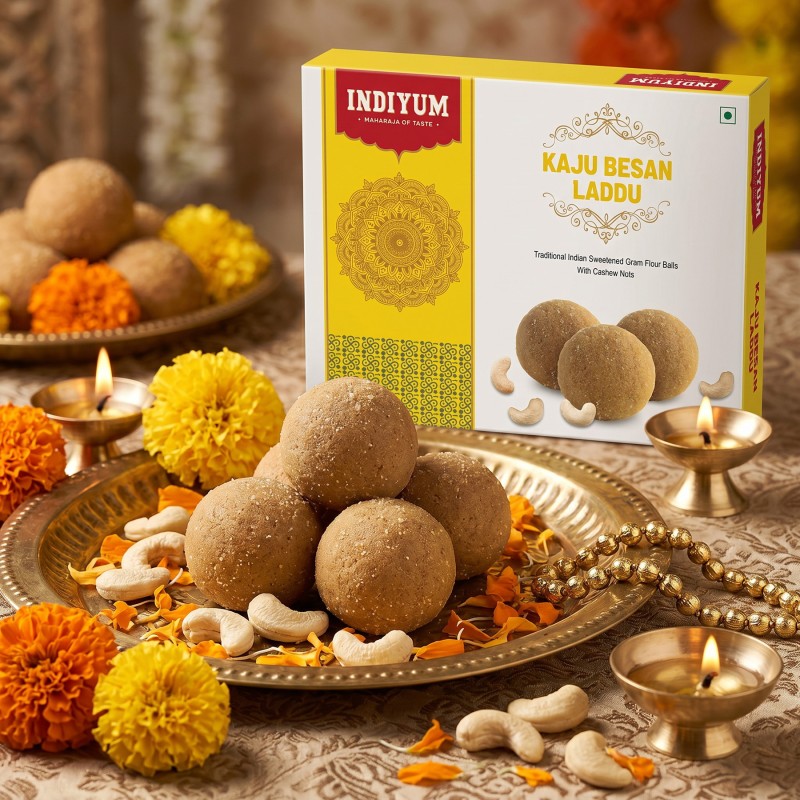 Indiyum Kaju Besan Laddu